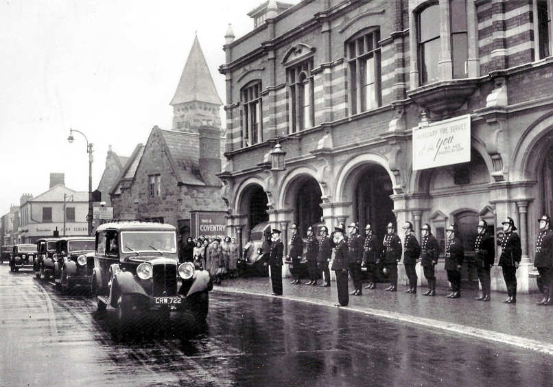 The funeral of Frank Walduck 1950