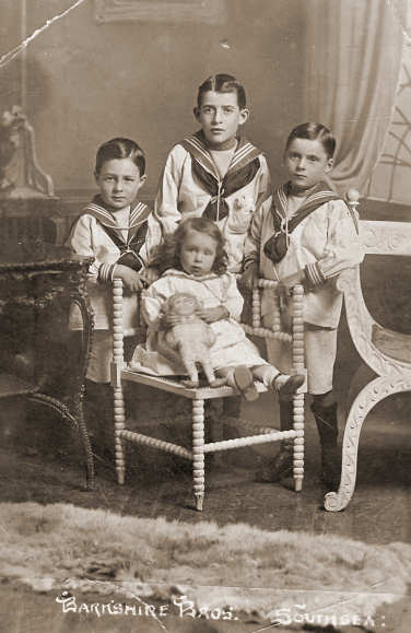 Children c1900