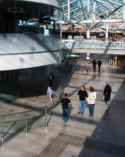 Rotunda cafe in 2004